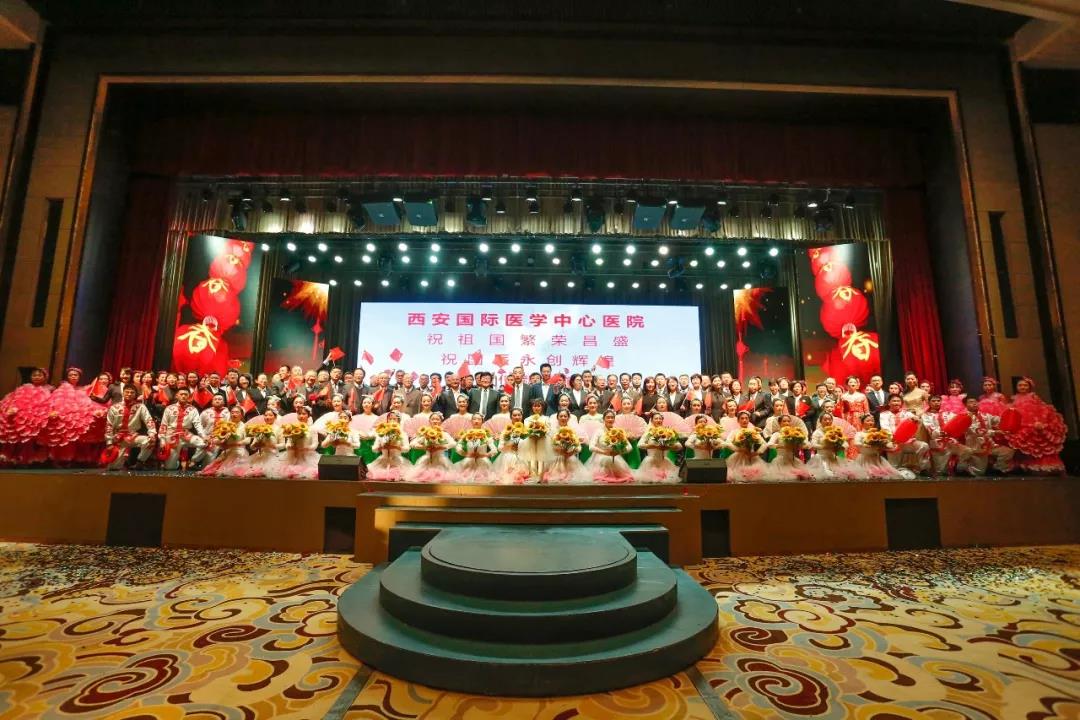 嗨起來(lái)！《啟航 圓夢(mèng)》文藝匯演精彩紛呈暖心提氣