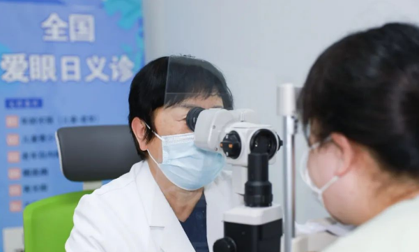 全國愛眼日|多數(shù)人躲不過的眼疾，究竟該怎么治？