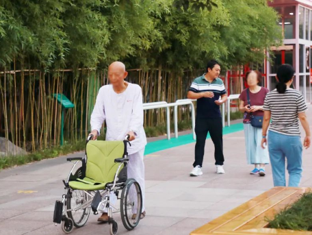 住院期間也能給健康加分？每周一、三、五動(dòng)起來(lái)，為健康打卡！