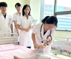 全國第七個殘疾預(yù)防日——“預(yù)防先天殘疾，守護(hù)美好未來”