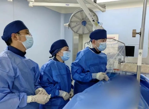 失血性休克命懸一線！急診介入治療為患者贏得生機