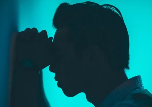 嗓子疼忍忍就過去了？這種病可能會致命！