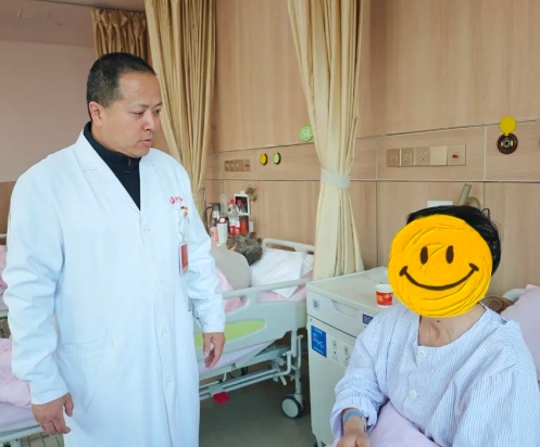 視力模糊、頭暈頭痛？專家：這項(xiàng)顱內(nèi)腫瘤檢查必不可少